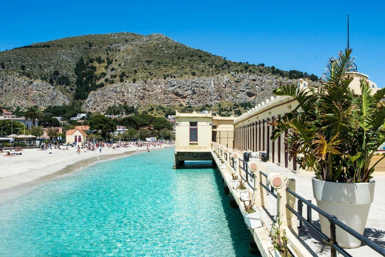 Casa Con Terrazza Sul Mare All'Addaura 팔레르모 외부 사진